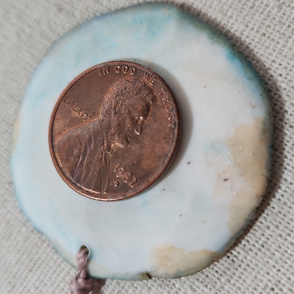 Porcelain Crafted Sweet Lovebird Charm Focal Pendant - Picture 3 of 3